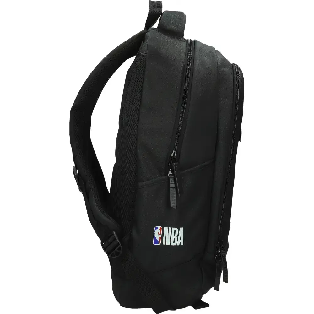 NBA  OVALNI RANAC 2025